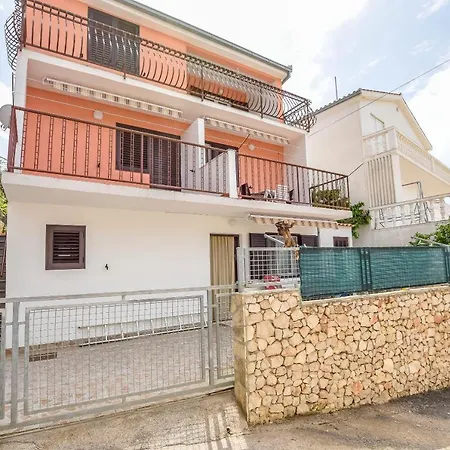 Apartment Mira Ražanj